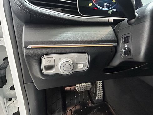 Used 2022 Mercedes-Benz GLS 450 GLS 450 w/ AMG Line Exterior image 29