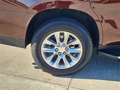 Used 2023 Chevrolet Tahoe Premier image 5