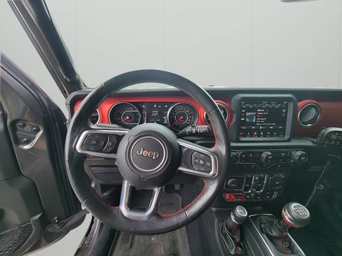 Used 2019 Jeep Wrangler Unlimited Rubicon AWD/4WD image 12