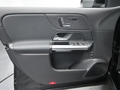 New 2026 Mercedes-Benz GLA 250 4MATIC image 18