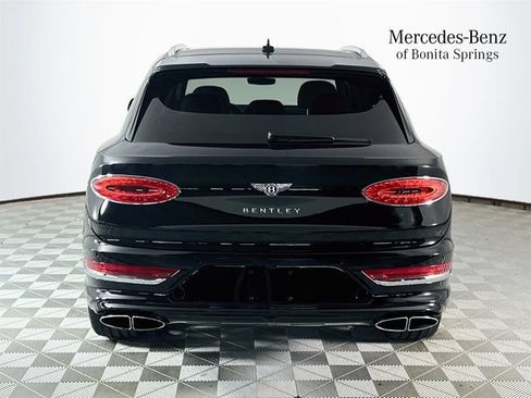 Used 2021 Bentley Bentayga AWD/4WD image 6