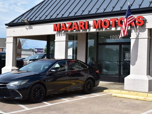 Used 2016 Toyota Camry SE FWD image 7
