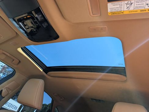 Used 2024 Lexus NX 250 FWD image 21
