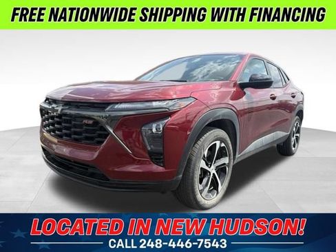 Used 2024 Chevrolet Trax RS w/ Driver Confidence Package FWD image 1