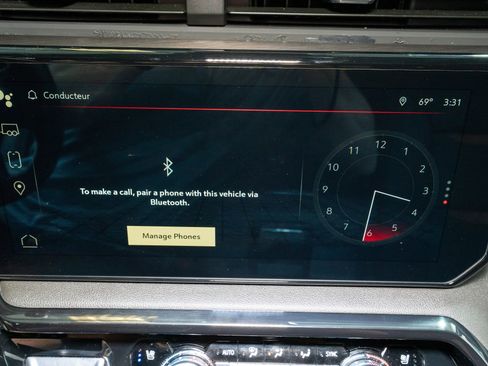 Used 2024 GMC Sierra 2500 AT4 w/ AT4 Premium Plus Package image 23