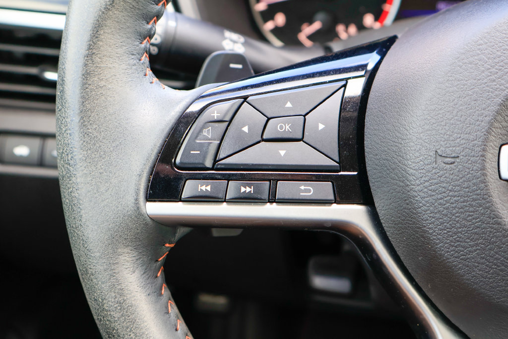 Used 2024 Nissan Altima 2.5 SR w/ SR Premium Package FWD image 13