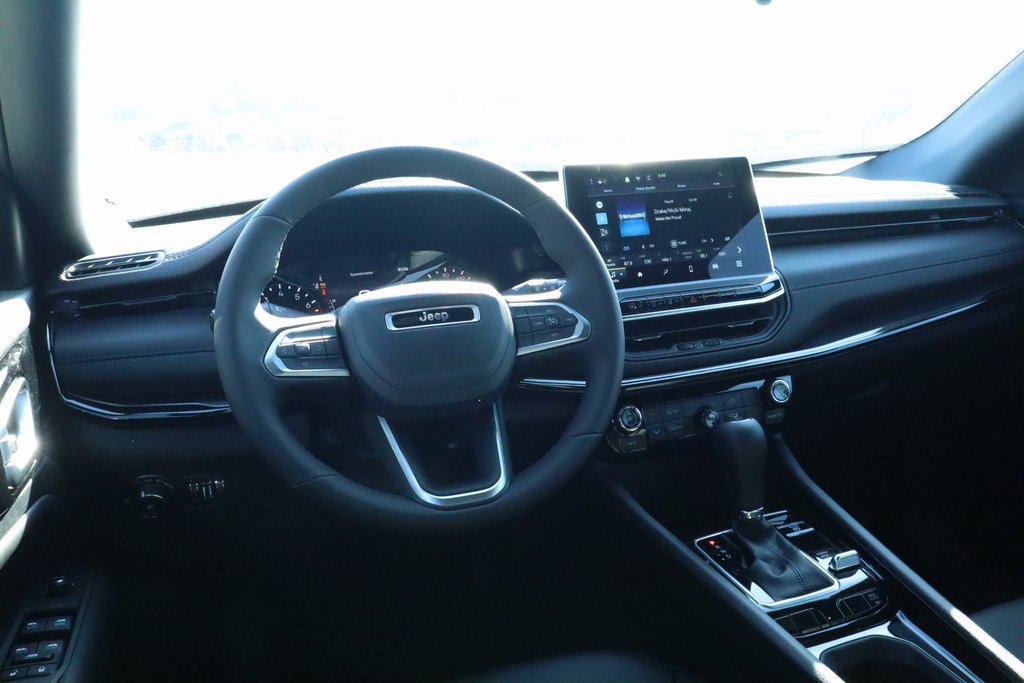 New 2026 Jeep Compass Latitude AWD/4WD image 2
