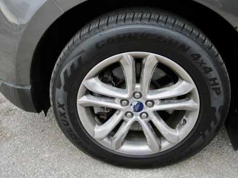 Used 2017 Ford Edge SEL w/ Equipment Group 201A image 12