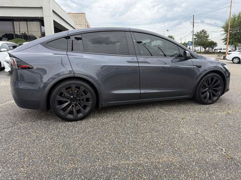 Used 2022 Tesla Model X Plaid AWD/4WD image 21