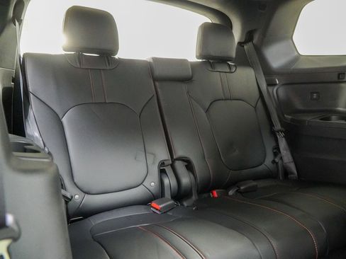 Certified 2025 Honda Pilot TrailSport image 44