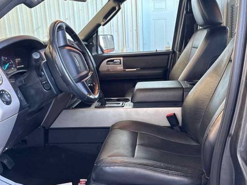 Used 2017 Ford Expedition EL XLT w/ Equipment Group 202A AWD/4WD image 5