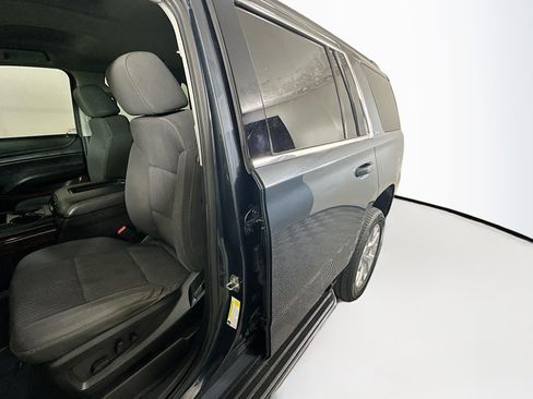 Used 2020 GMC Yukon SLE w/ SLE Value Package RWD image 12