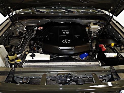 Used 2007 Toyota FJ Cruiser 4WD image 22