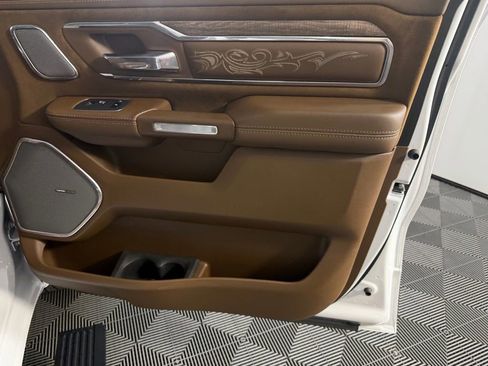 Used 2023 RAM 1500 Limited AWD/4WD image 36