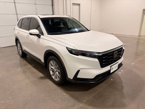 Used 2023 Honda CR-V EX-L image 3