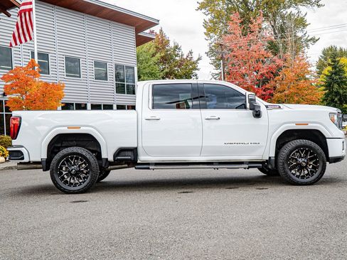 Used 2020 GMC Sierra 2500 Denali w/ Denali Ultimate Package image 2