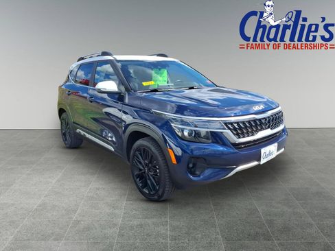 Used 2022 Kia Seltos Nightfall Edition AWD/4WD image 3
