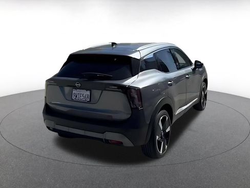 Used 2026 Nissan Kicks SR AWD/4WD image 13