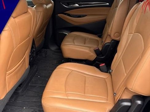 Used 2018 Buick Enclave Premium w/ Experience Buick Package AWD/4WD image 10