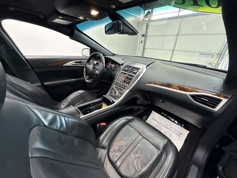 Used 2018 Lincoln MKZ Reserve AWD/4WD image 23