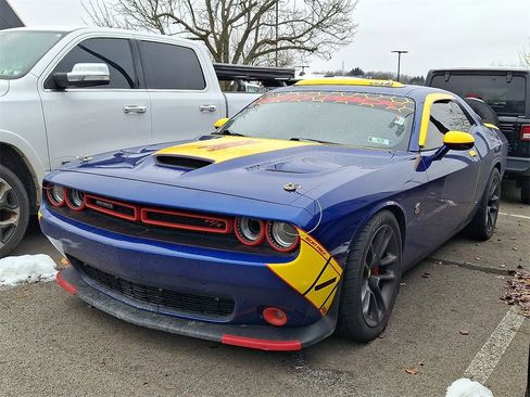 Used 2022 Dodge Challenger R/T Scat Pack image 3