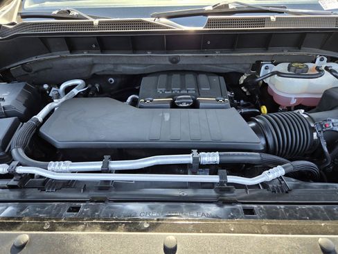 Used 2024 Chevrolet Silverado 1500 LT w/ Protection Package AWD/4WD image 24