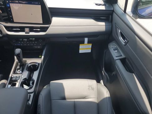 New 2026 Subaru Outback Touring AWD/4WD image 17