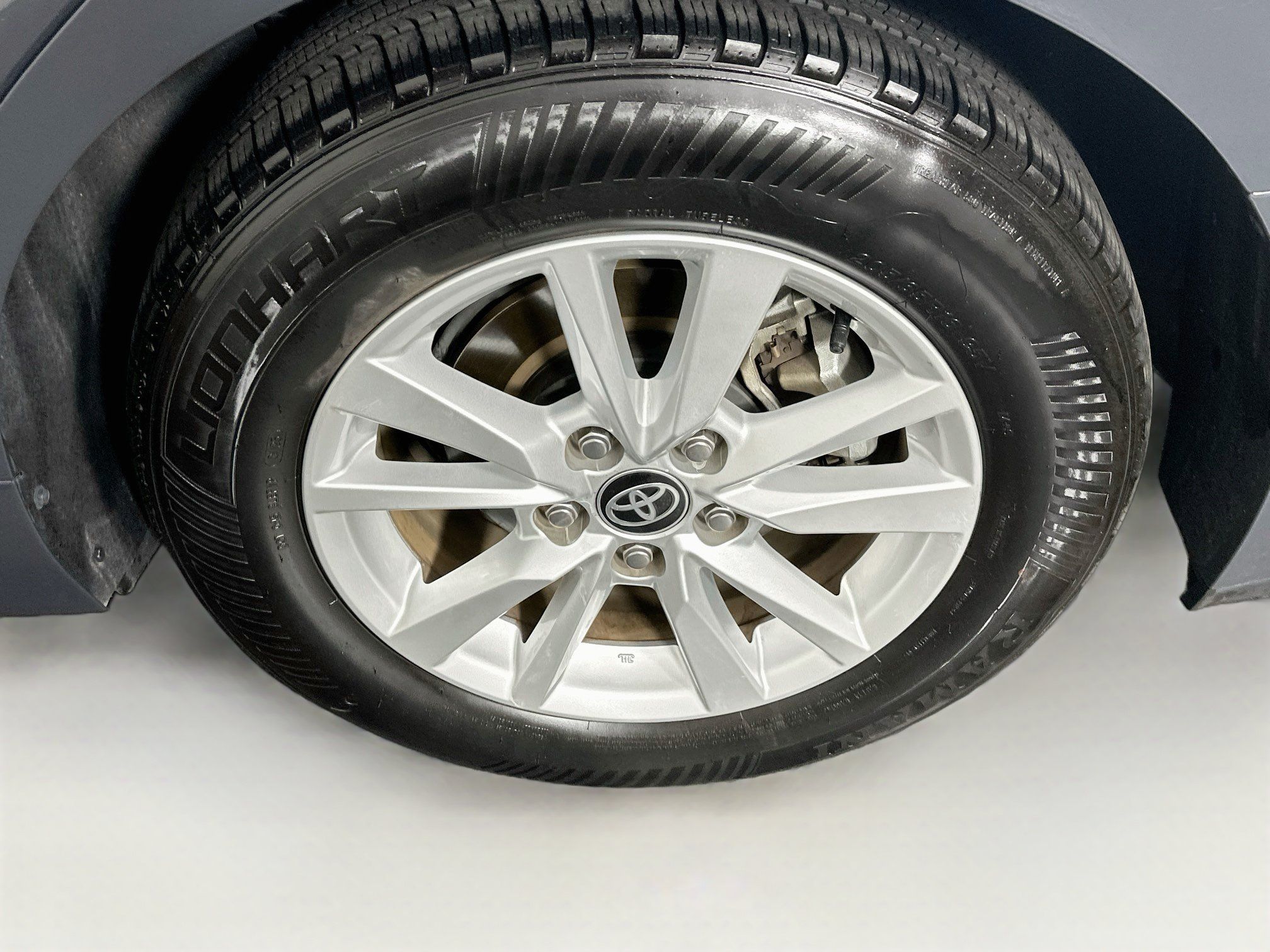 Used 2025 Toyota Camry LE FWD image 11