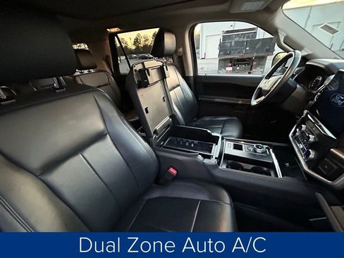 Used 2022 Ford Expedition XLT image 29