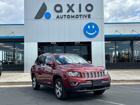 Used 2016 Jeep Compass High Altitude FWD image 1