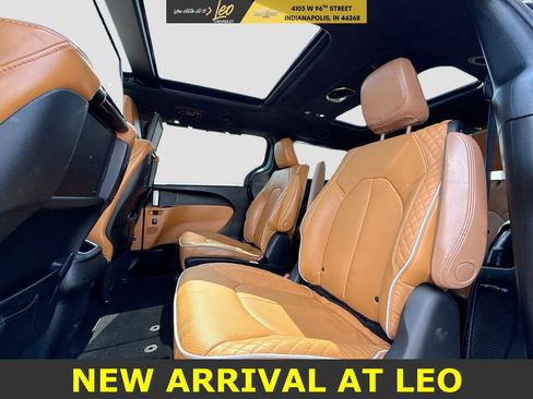Used 2021 Chrysler Pacifica Pinnacle image 25