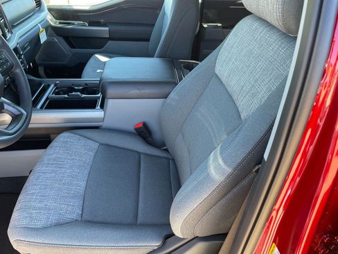 New 2026 Ford F250 XLT w/ XLT Premium Package image 9