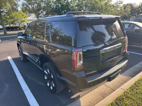 Used 2019 GMC Yukon Denali w/ Denali Ultimate Package image 5