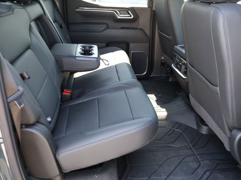 Used 2025 Chevrolet Silverado 1500 LTZ w/ LTZ Convenience Package II image 13