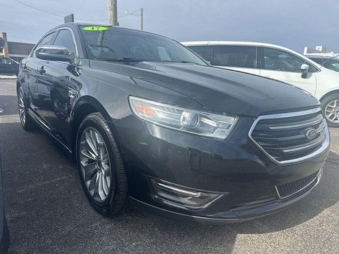 Used 2017 Ford Taurus Limited FWD image 3