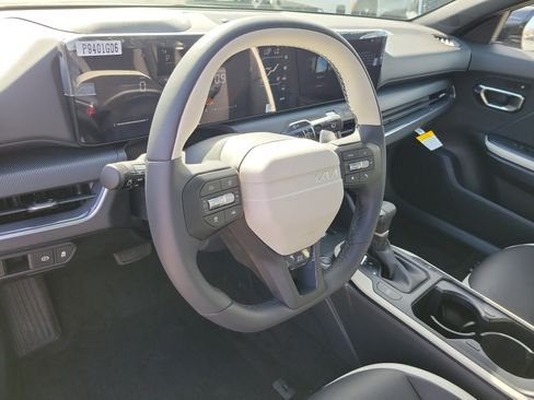 New 2026 Kia K4 GT-Line image 18