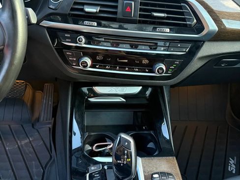 Used 2018 BMW X3 xDrive30i AWD/4WD image 18