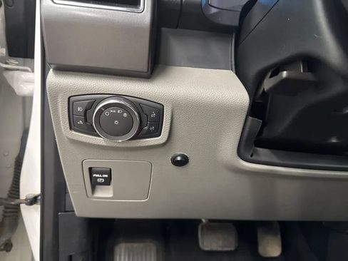 Used 2020 Ford F150 XLT w/ Trailer Tow Package AWD/4WD image 16