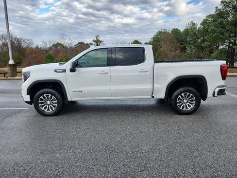 Certified 2023 GMC Sierra 1500 AT4 image 2