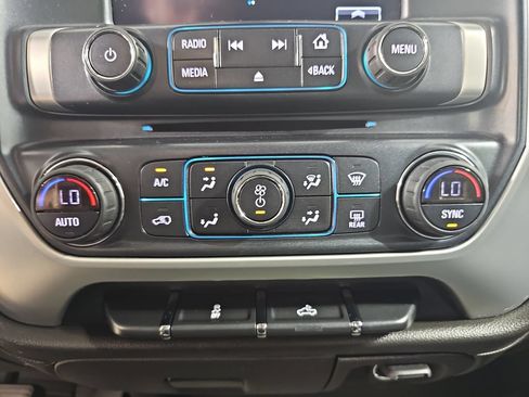 Used 2017 GMC Sierra 1500 SLE w/ SLE Value Package AWD/4WD image 27