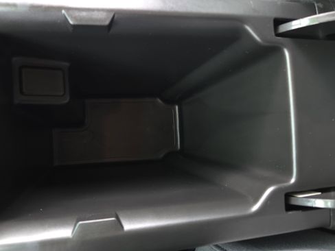 Used 2019 Chevrolet Colorado W/T w/ WT Convenience Package image 37