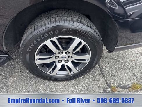 Used 2024 Ford Expedition Limited AWD/4WD image 13