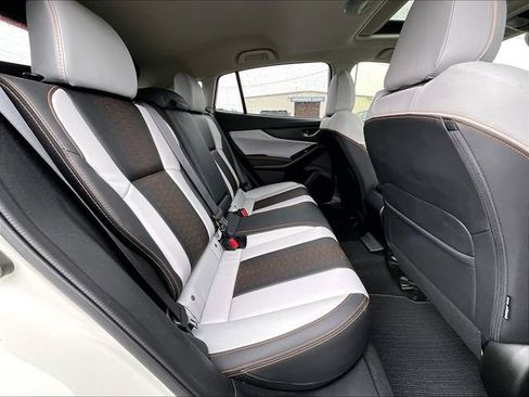 Used 2023 Subaru Crosstrek 2.5i Limited w/ Moonroof Package image 16