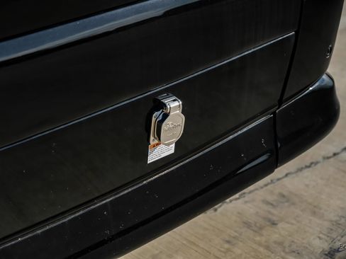 Used 2024 Mercedes-Benz Sprinter 3500 image 29