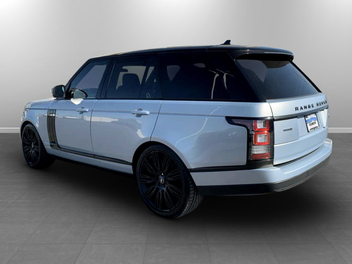 Used 2016 Land Rover Range Rover Supercharged AWD/4WD image 5