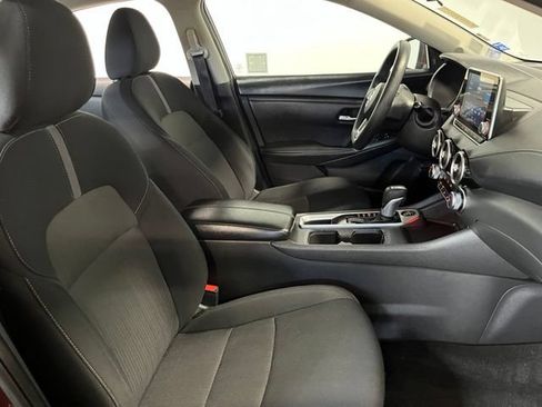 Used 2023 Nissan Sentra SV FWD image 12