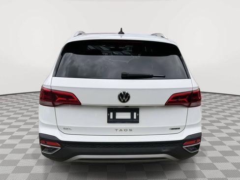 Used 2022 Volkswagen Taos SEL AWD/4WD image 6