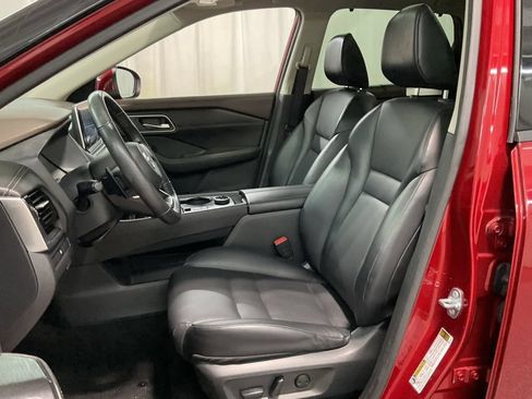 Used 2021 Nissan Rogue SV w/ Premium Package AWD/4WD image 20