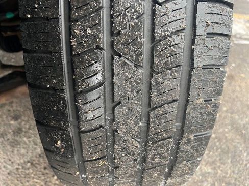 Used 2015 Nissan Frontier SV image 28