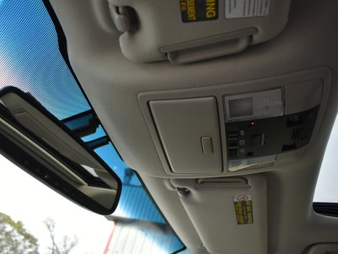 Used 2015 Lexus GX 460 image 46